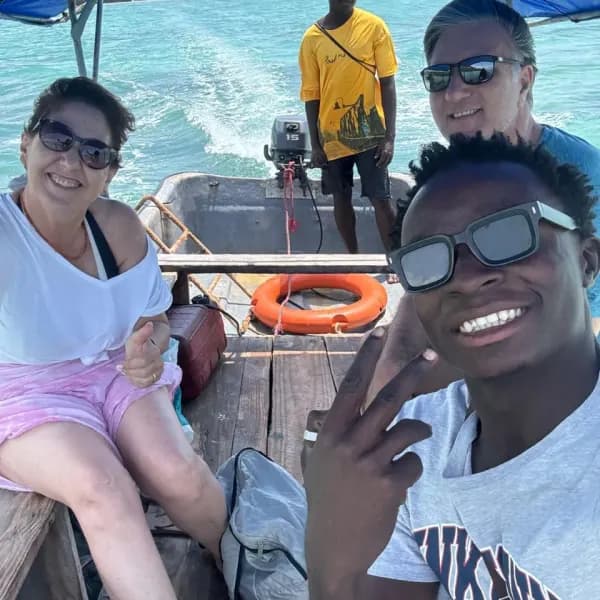 Blue Lagoon & Starfish Beach – Zanzibar - image 2