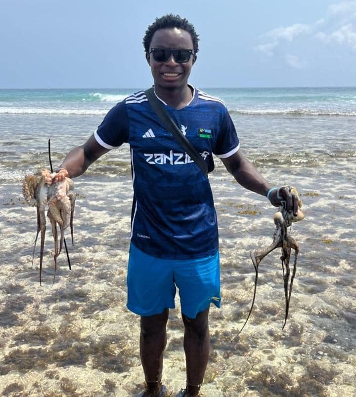 Jambiani Reef Walking & Octopus Fishing